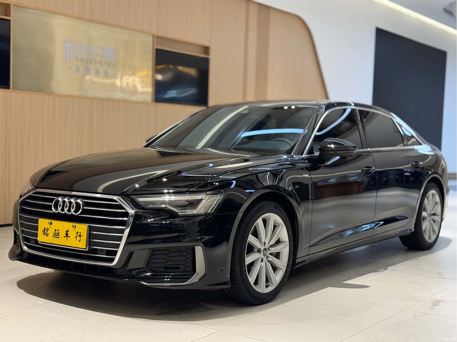 Audi A6L, 2020 1