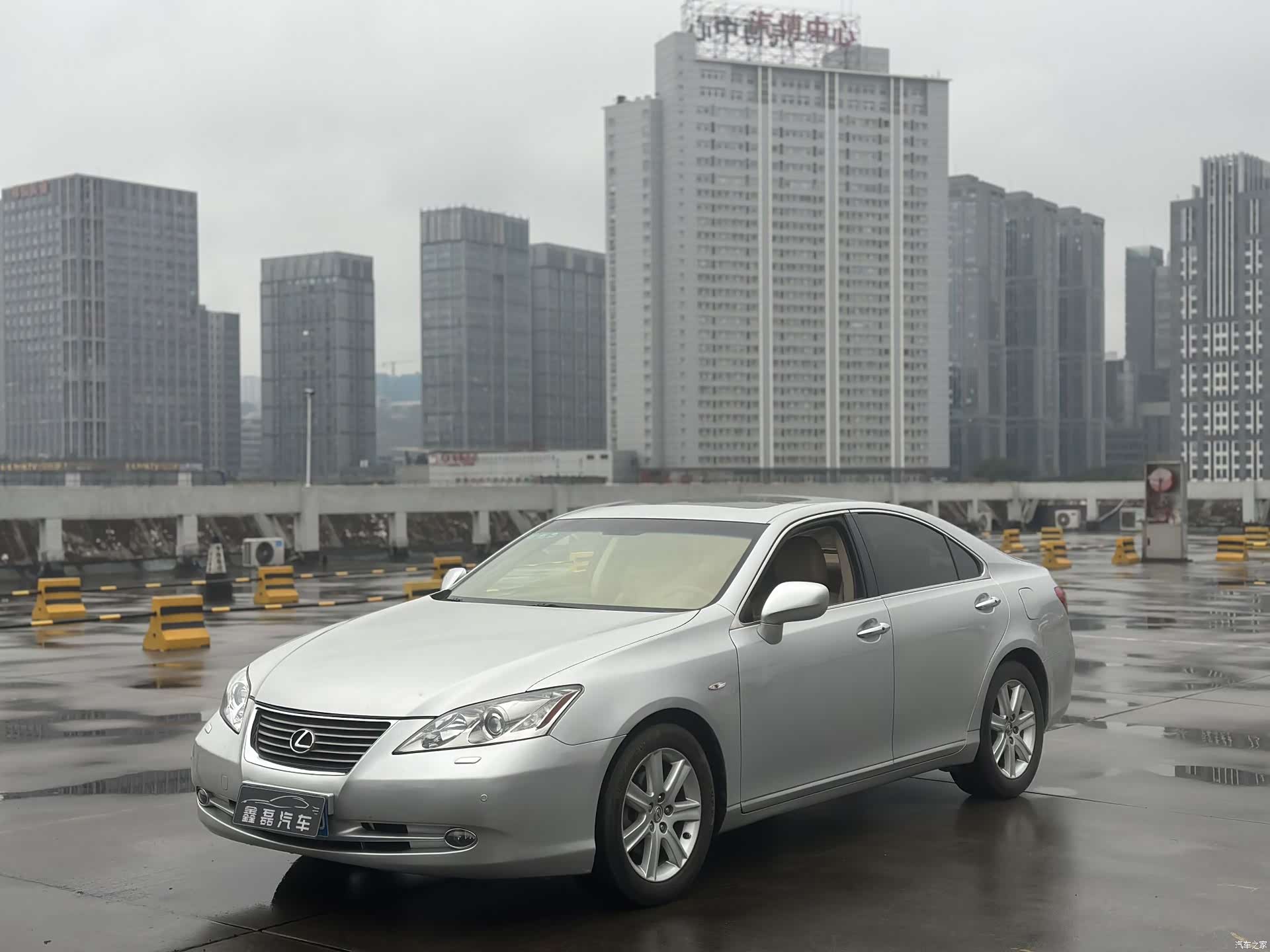 Lexus ES, 2009 1