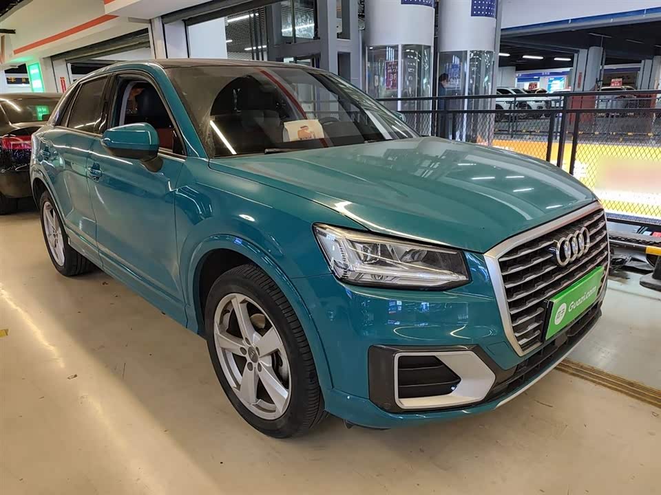 Audi Q2L
