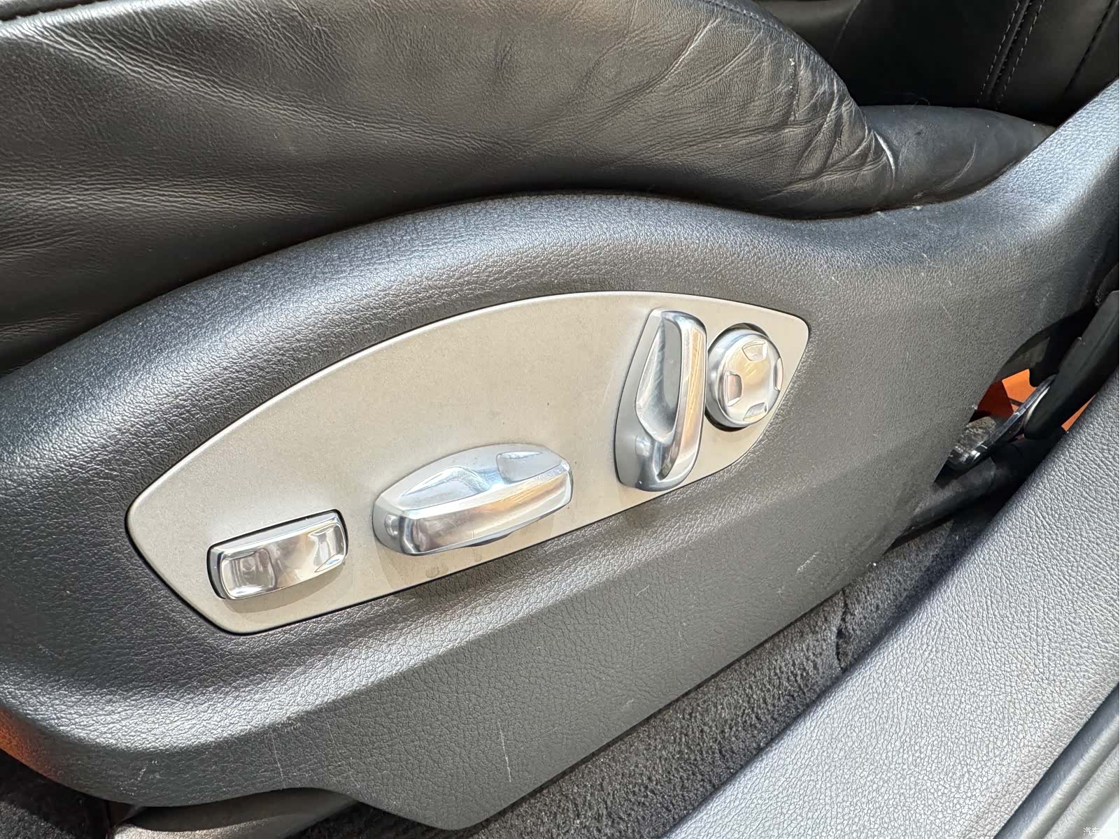 Porsche Cayenne, 2012 15