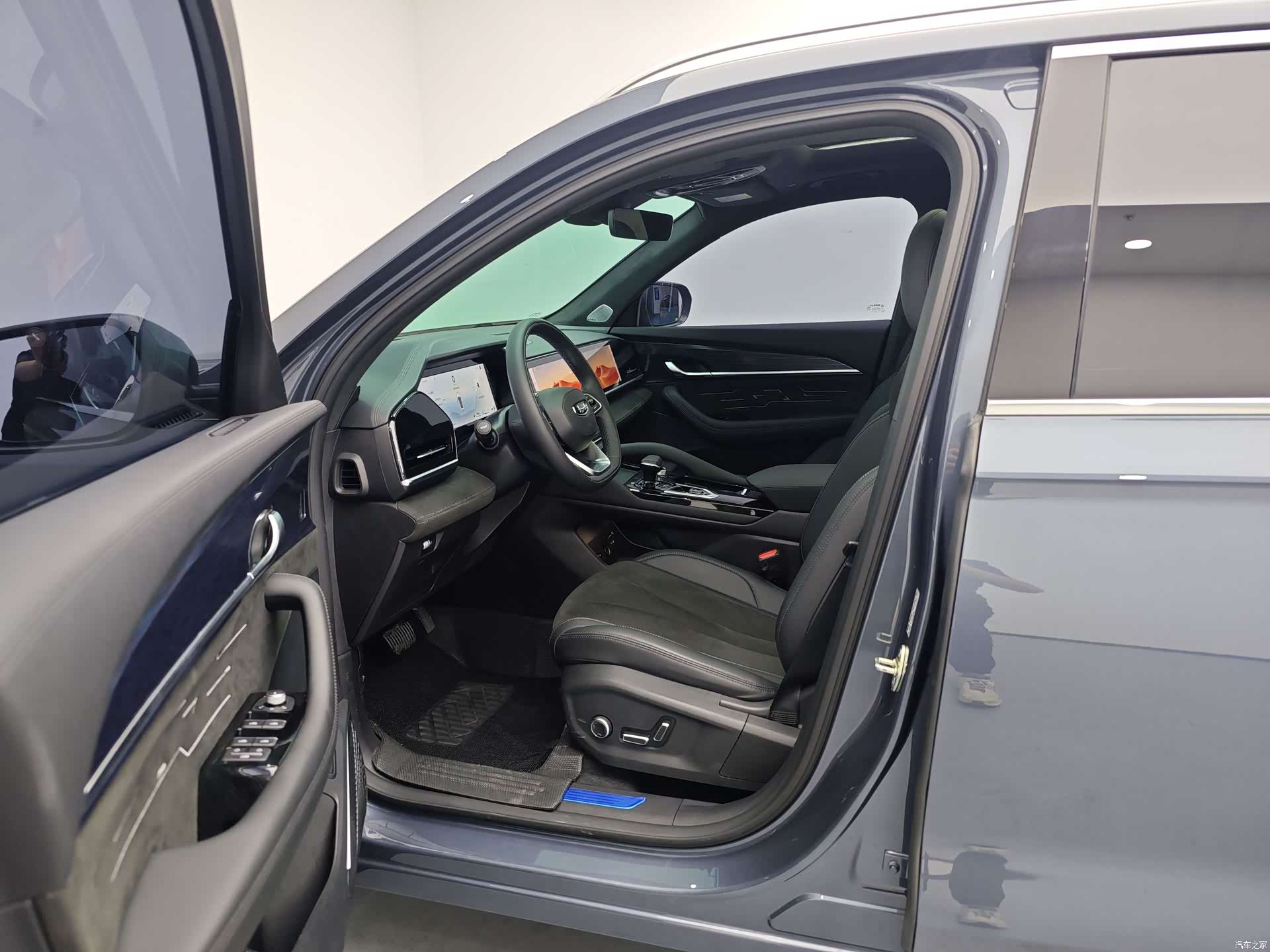Geely Xingyue L, 2025 8