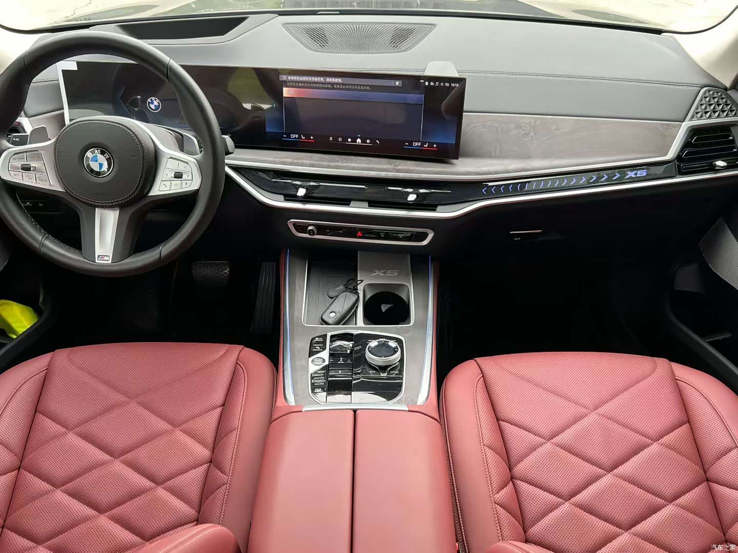 BMW X5, 2025 6