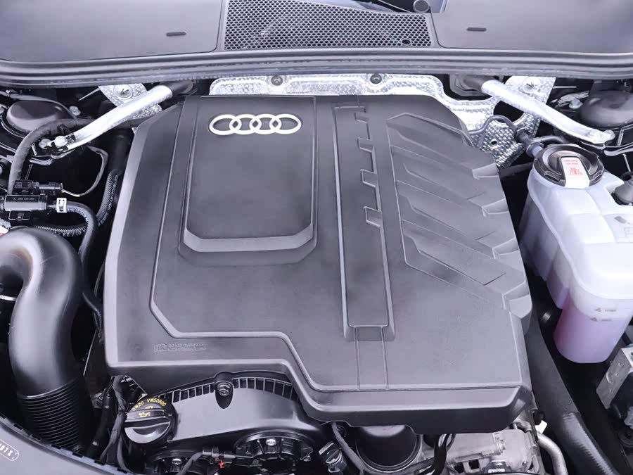 Audi A6L 2025, фото 24