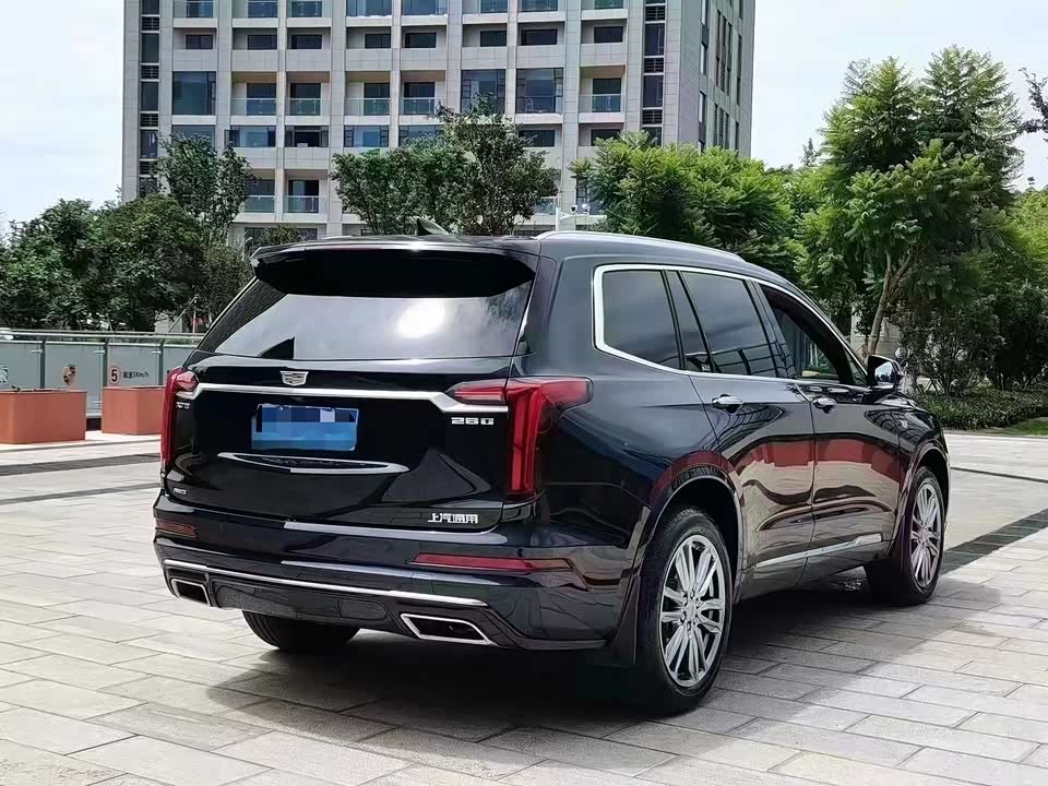 Cadillac XT6
