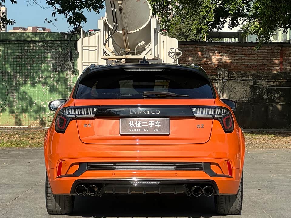 Lynk & Co 02 Hatchback