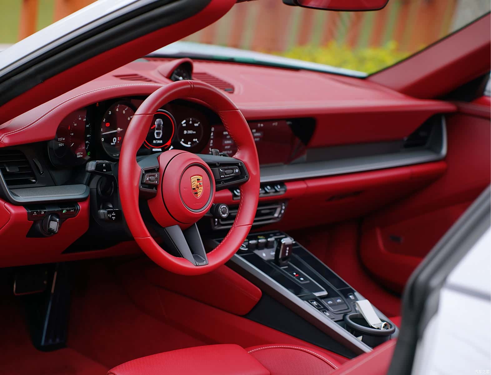 Porsche 911, 2021 13