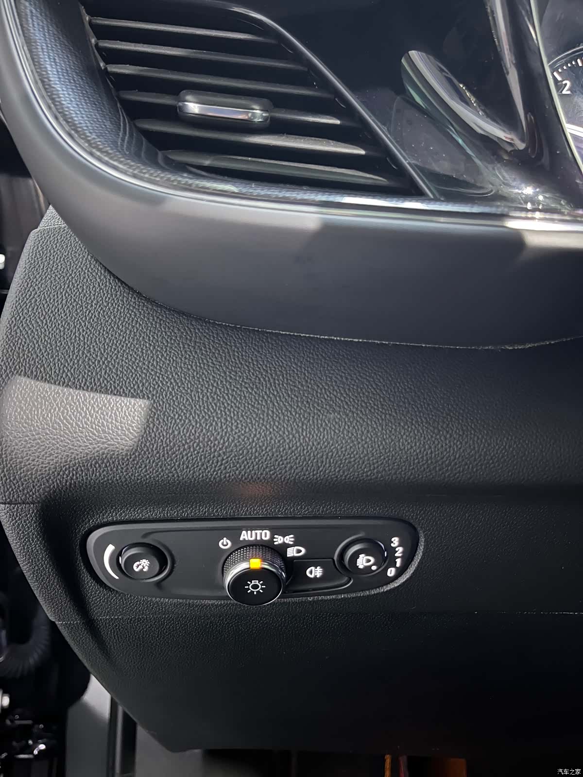 Buick Envision Plus, 2023 26