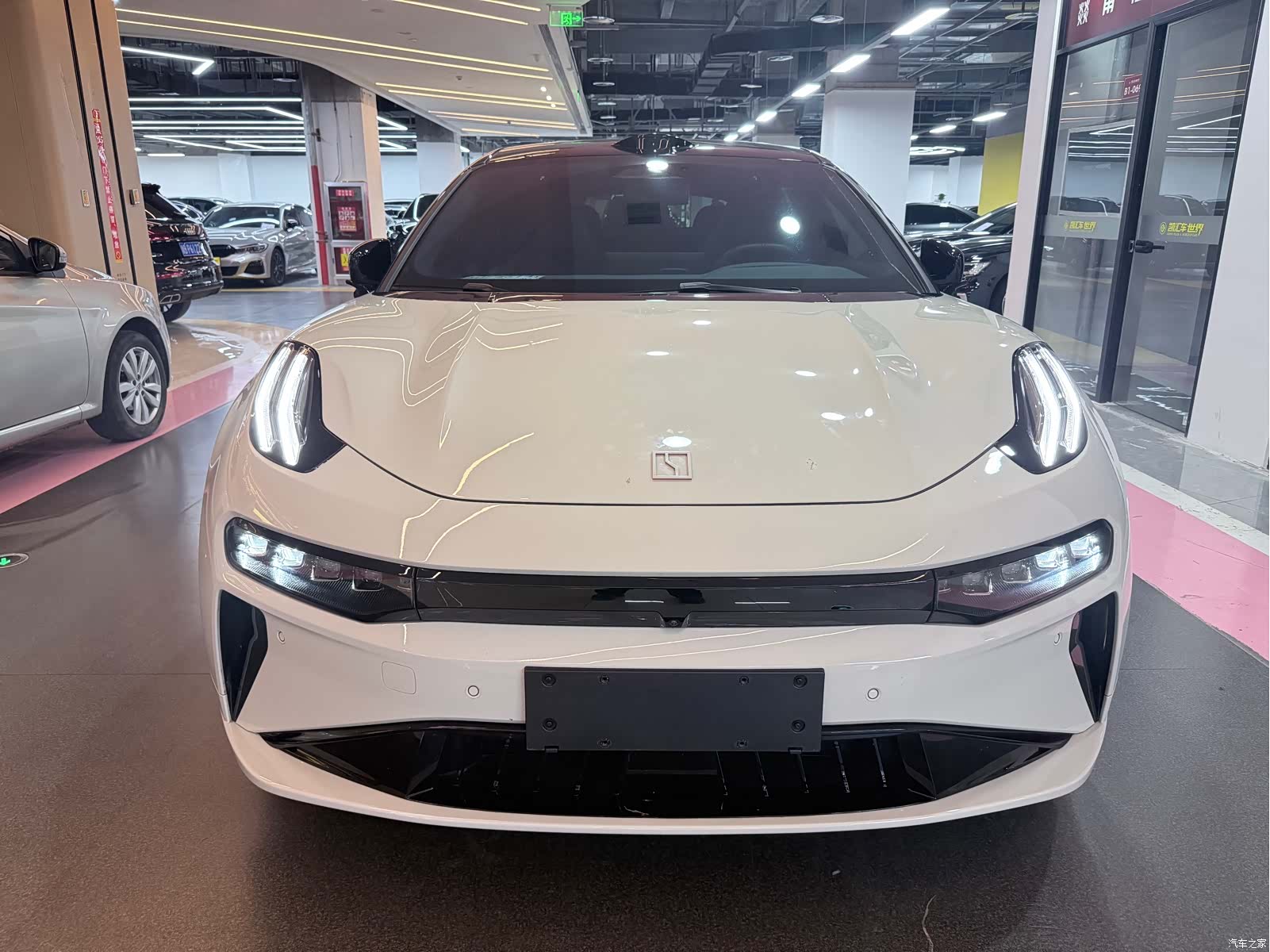 Zeekr 001, 2024 2