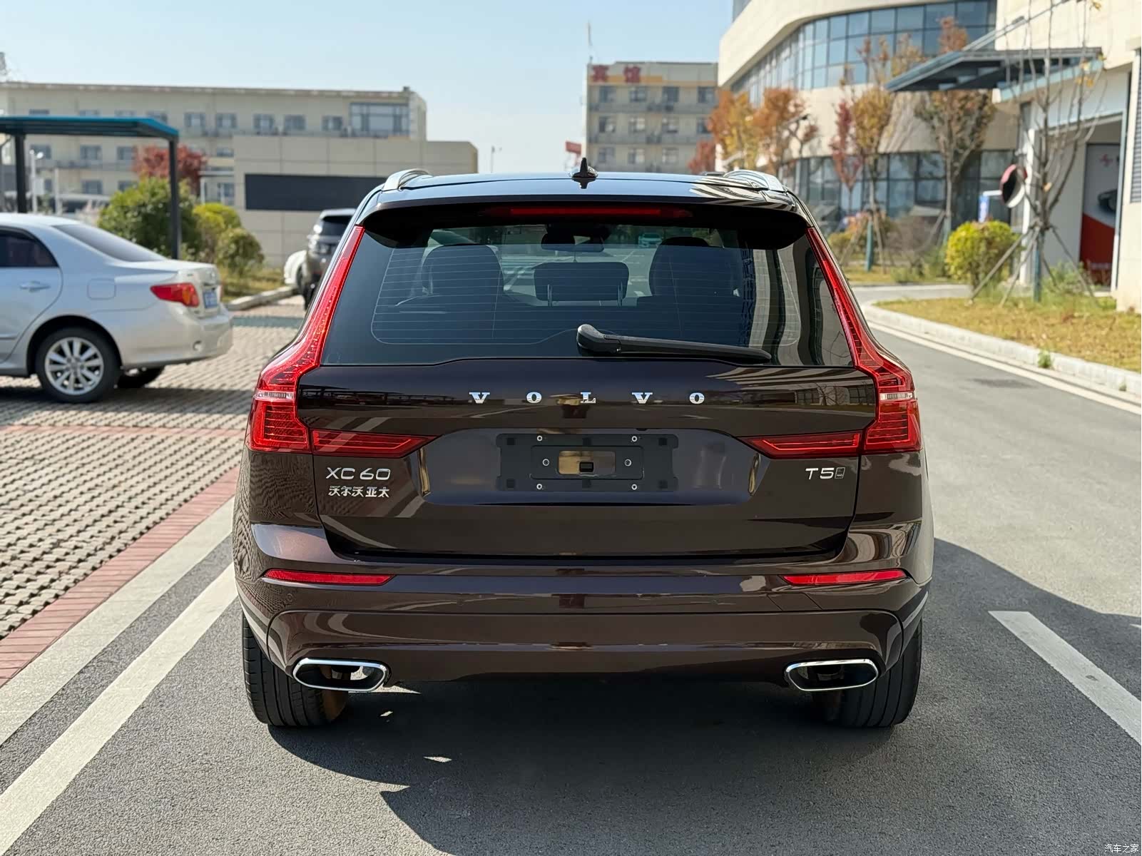 Volvo XC60, 2018 9