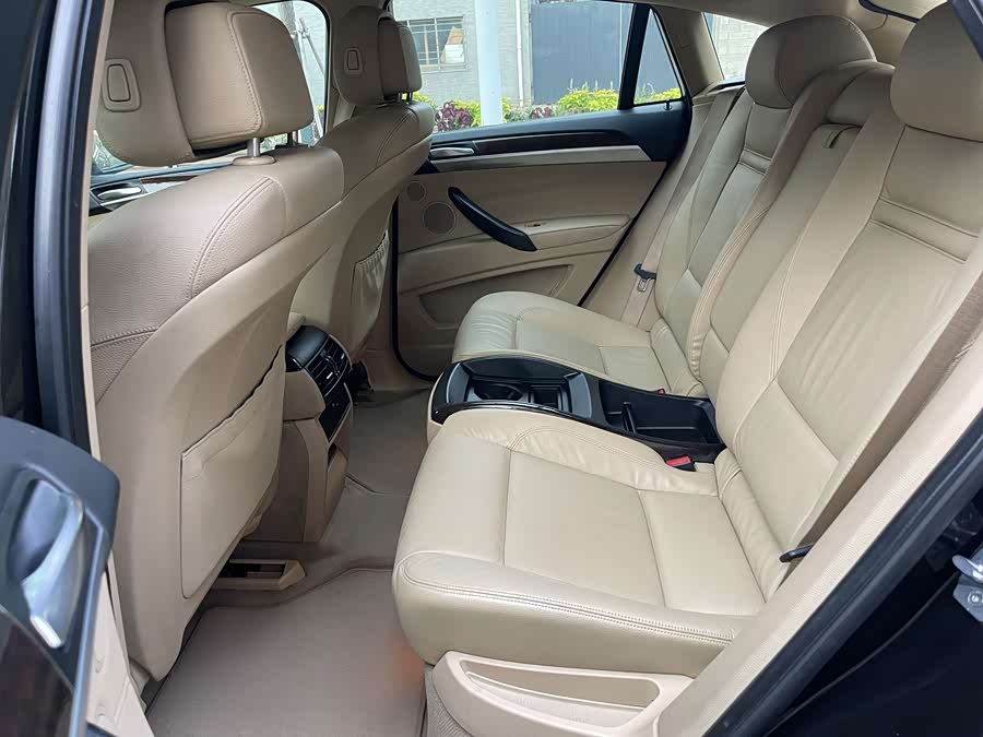 BMW X6 2010, фото 9
