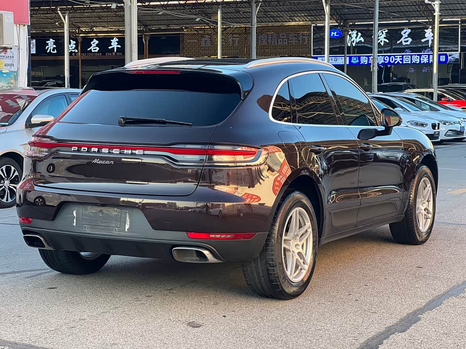 Porsche Macan