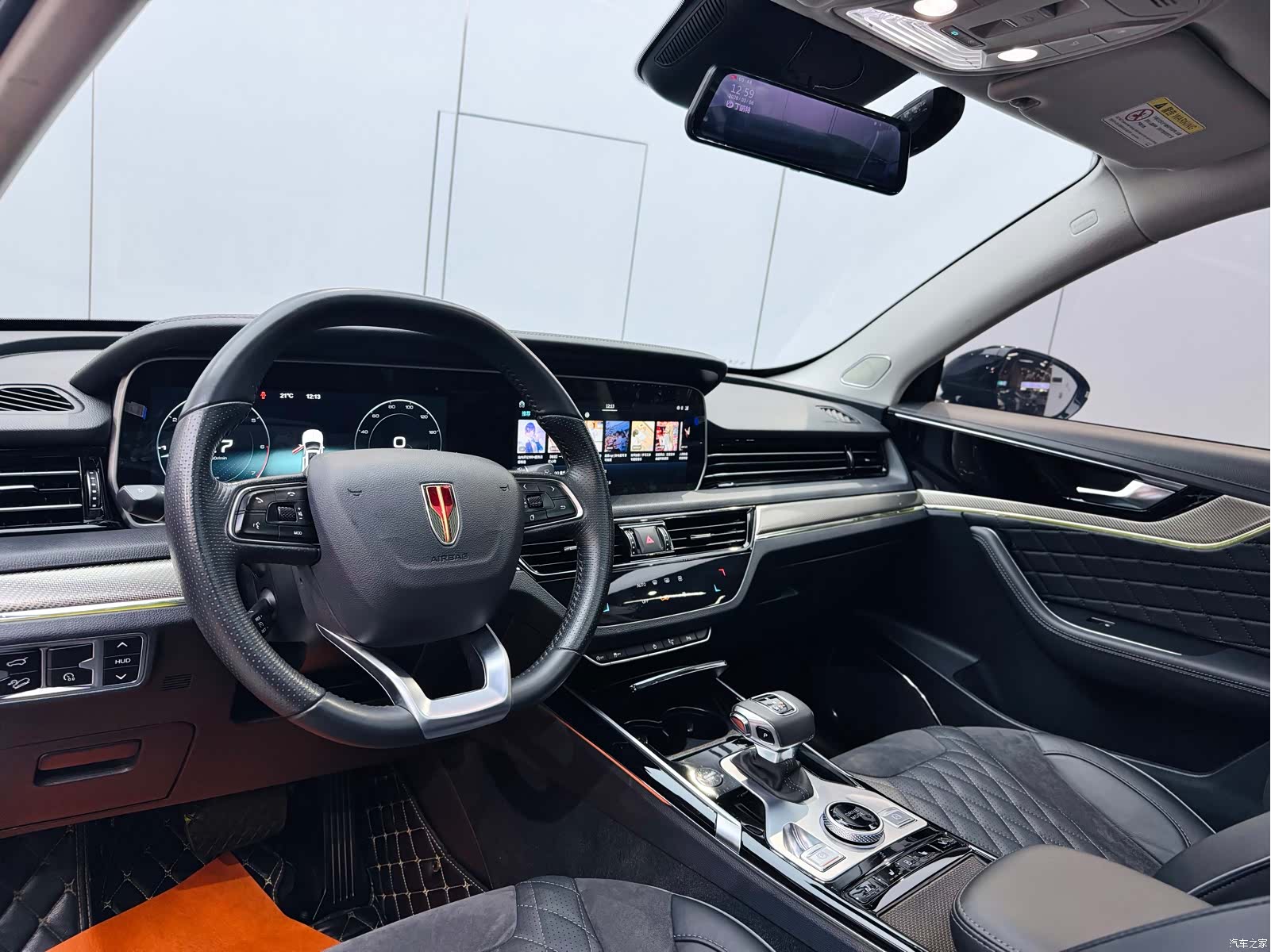Hongqi HS5, 2021 8