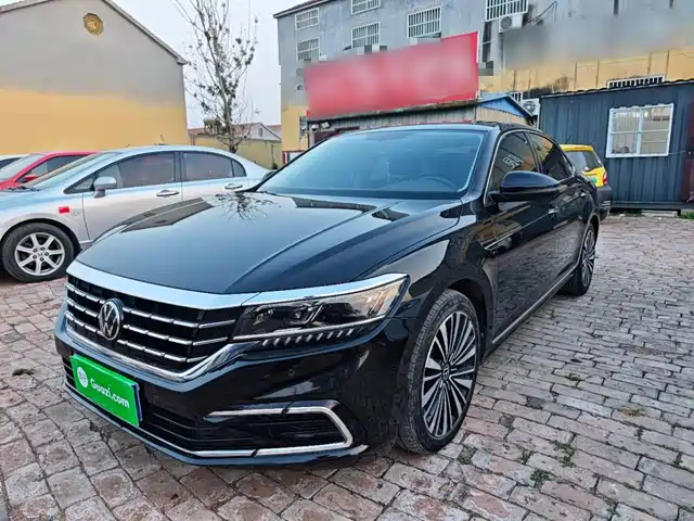 Volkswagen Passat 2021 — купить из Китая под заказ