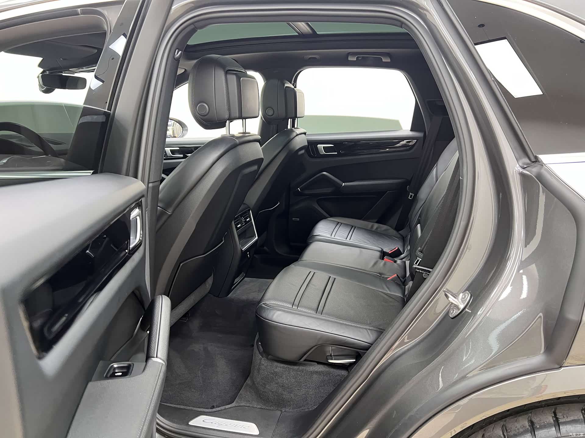 Porsche Cayenne, 2020 15