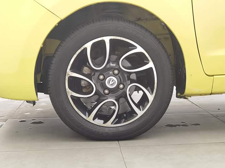 Changan BenBen 2015 1.4L МКПП Люкс guo V