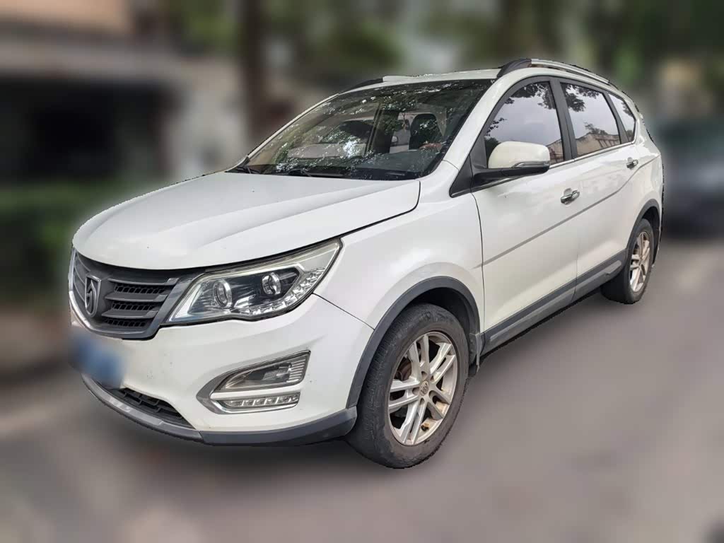 Baojun 560 2015 1.8L MT Elite