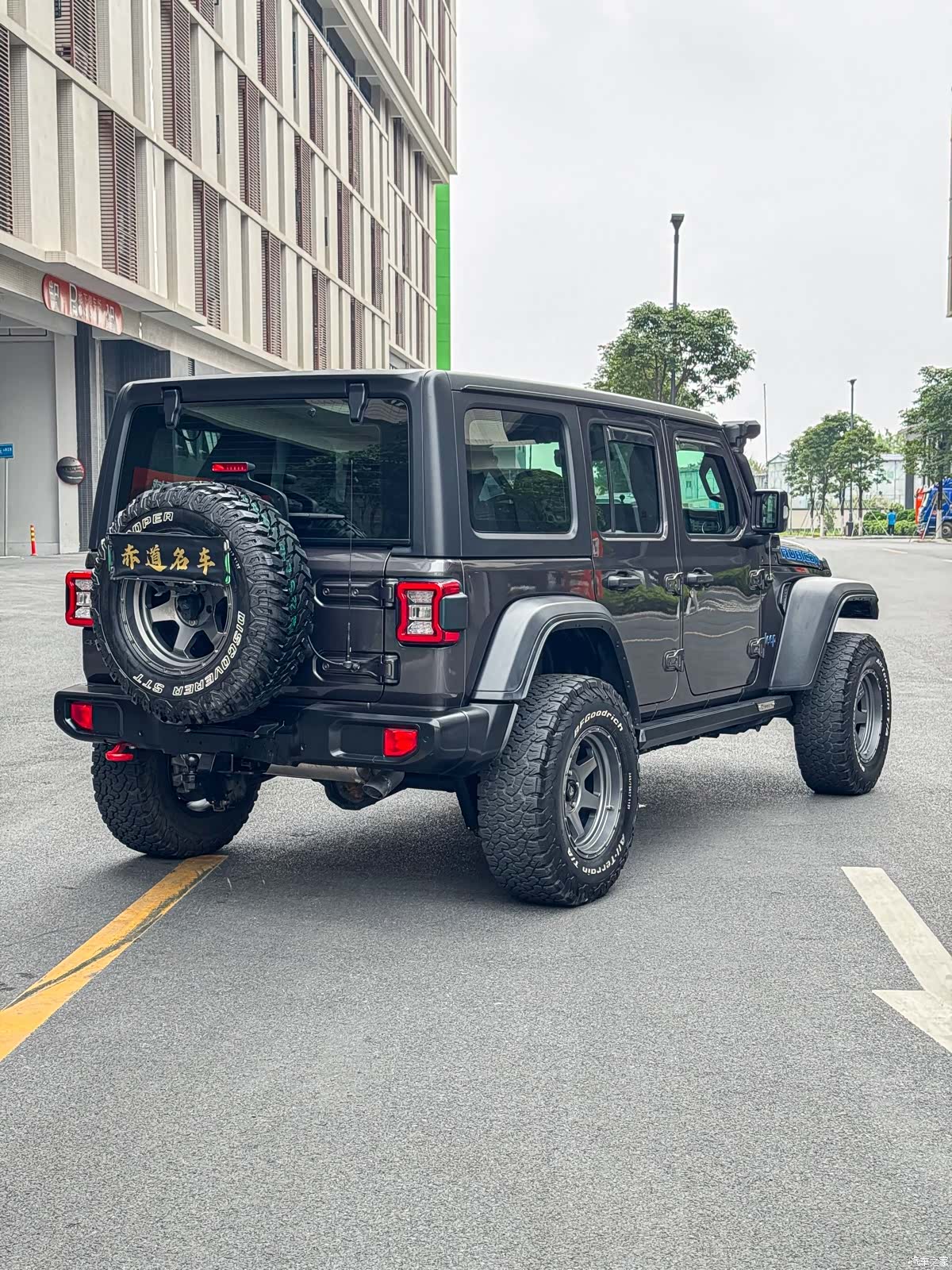Jeep Wrangler, 2021 4