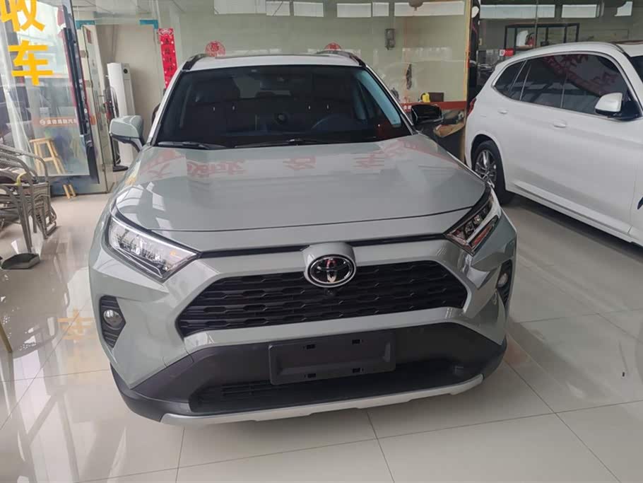 Toyota RAV4 Rongfang