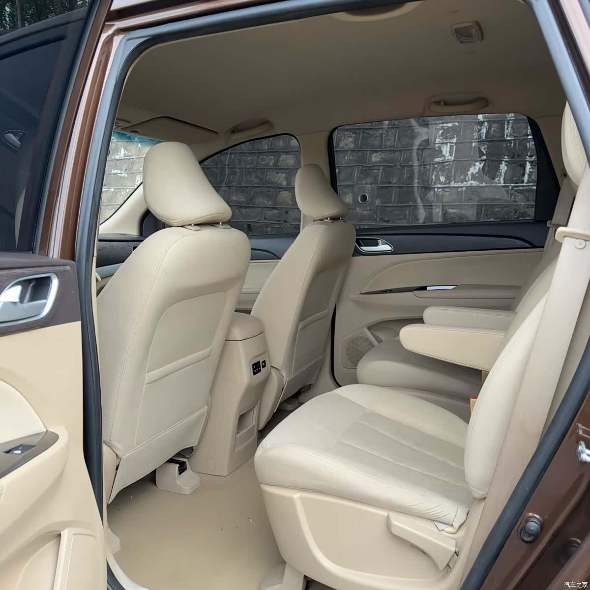 Wuling 730, 2018 6