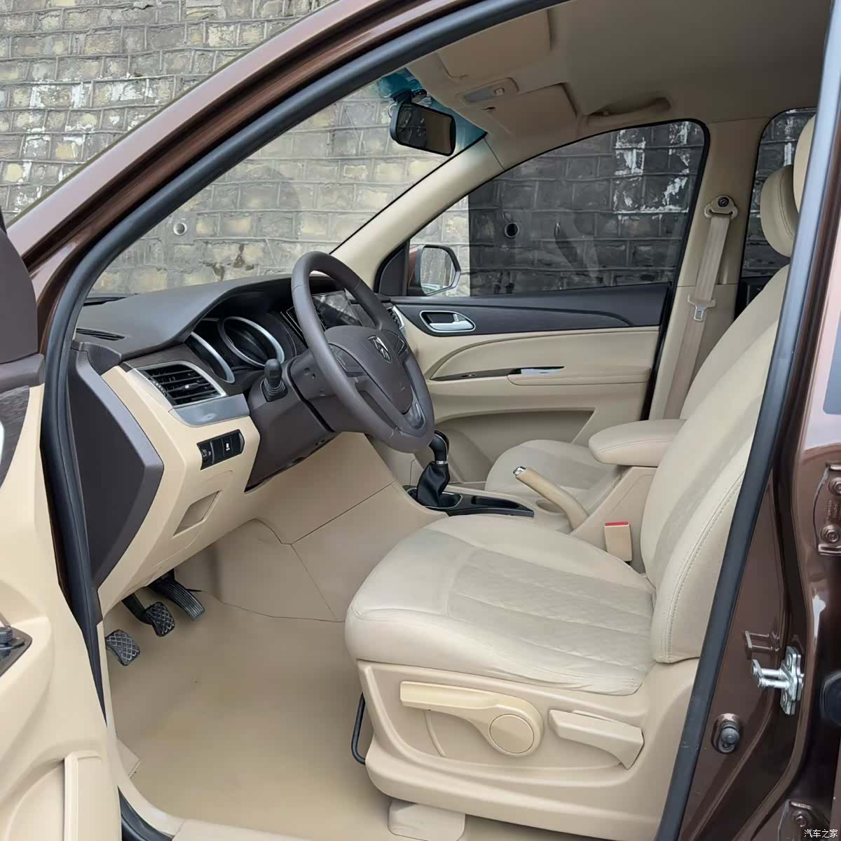 Wuling 730, 2018 все фото