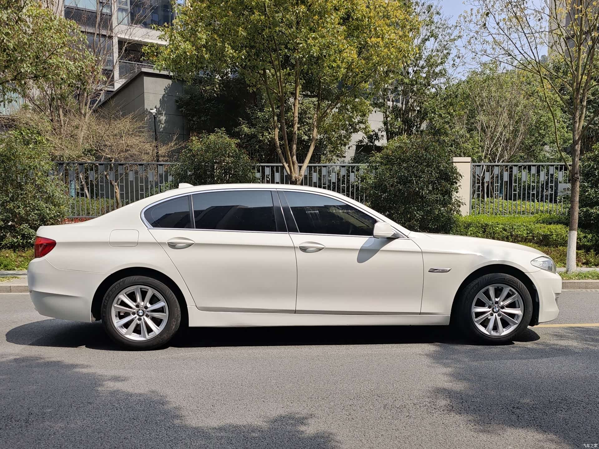 BMW 5 Series, 2012 6