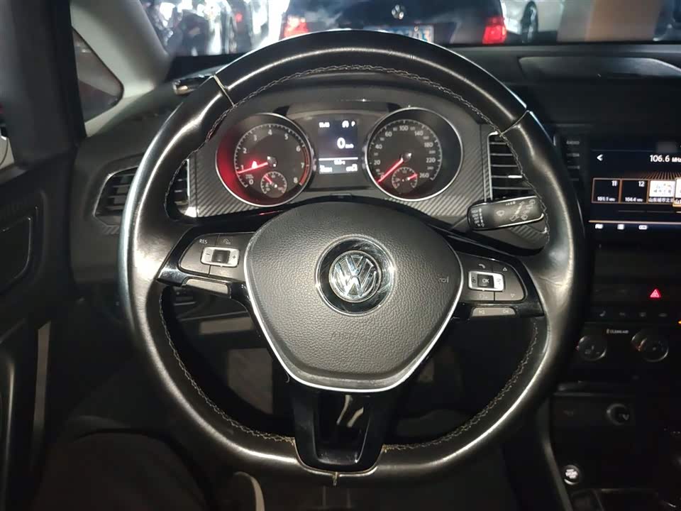 Volkswagen Golf*Jiayu