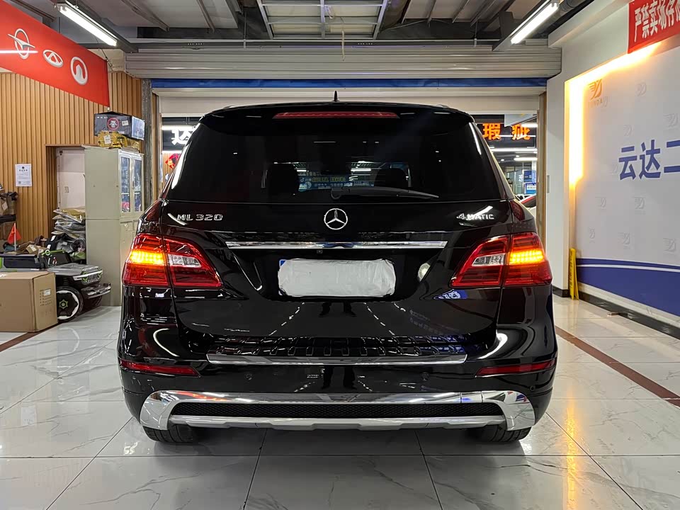 Mercedes-Benz M class