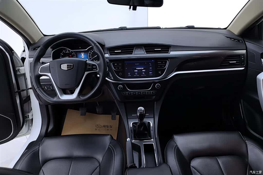 Geely Emgrand, 2016 12