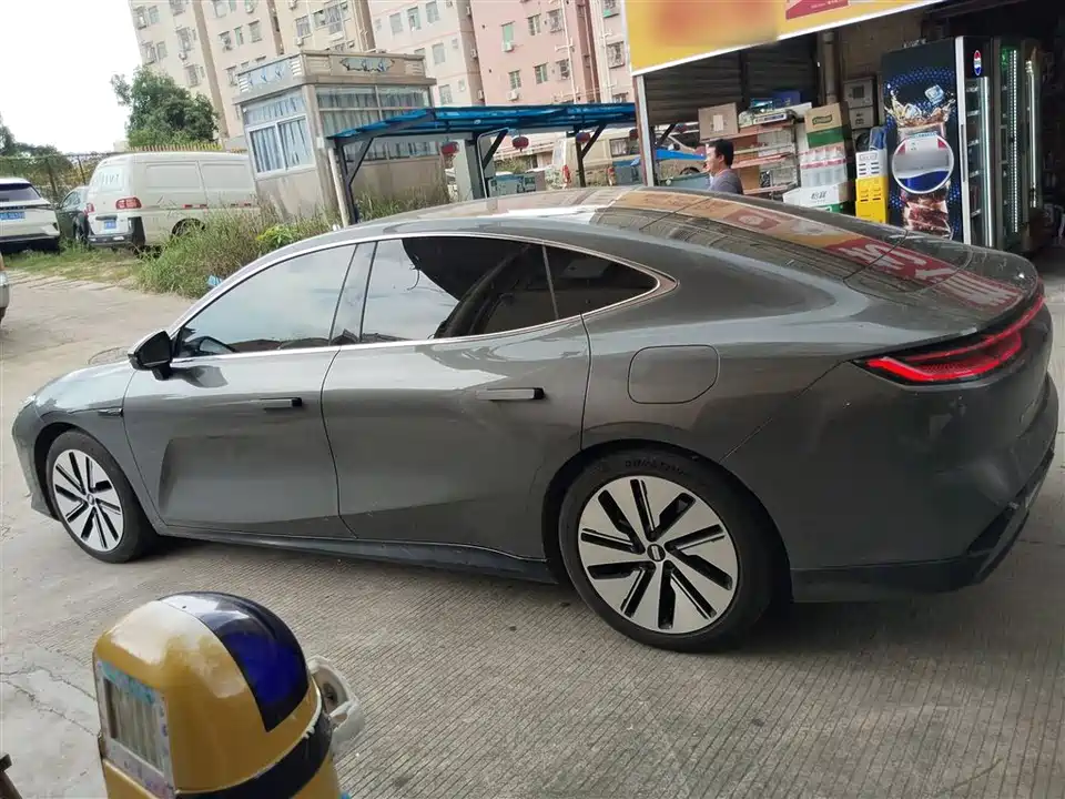 Geely Galaxy Galaxy E8