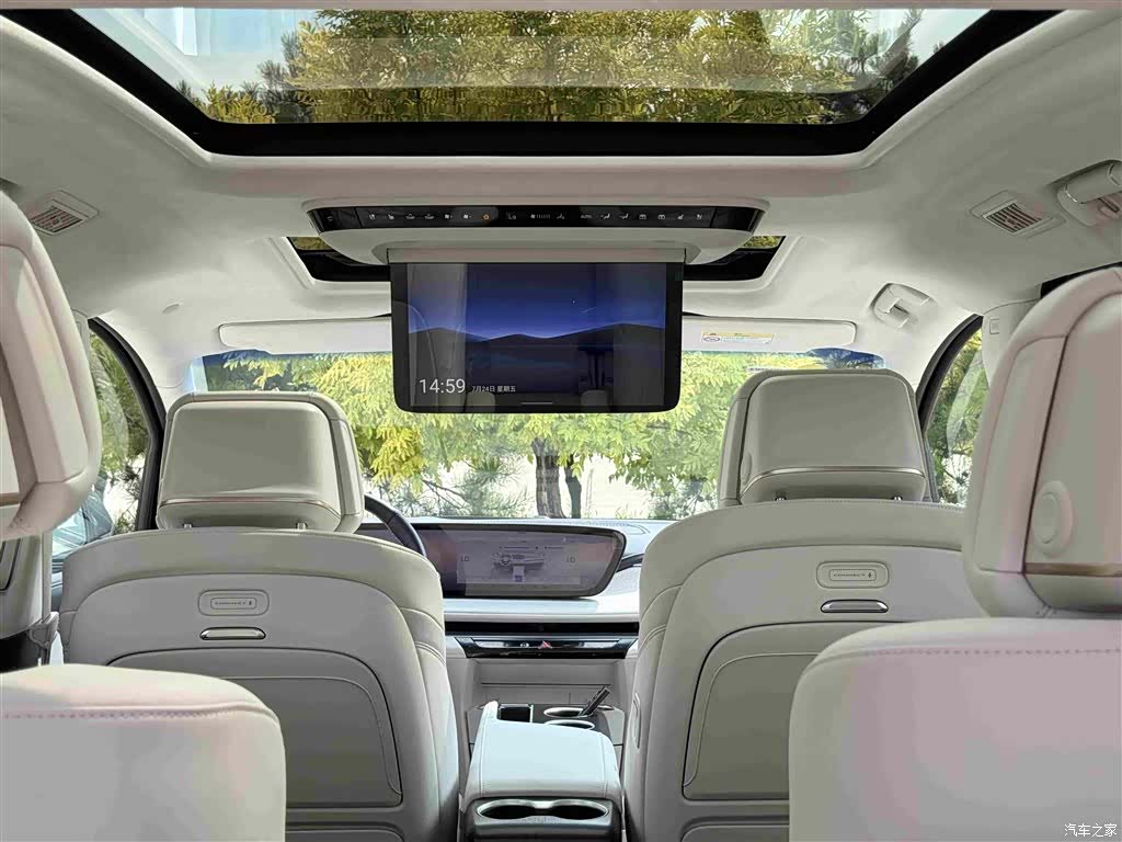 Buick GL8, 2025 31