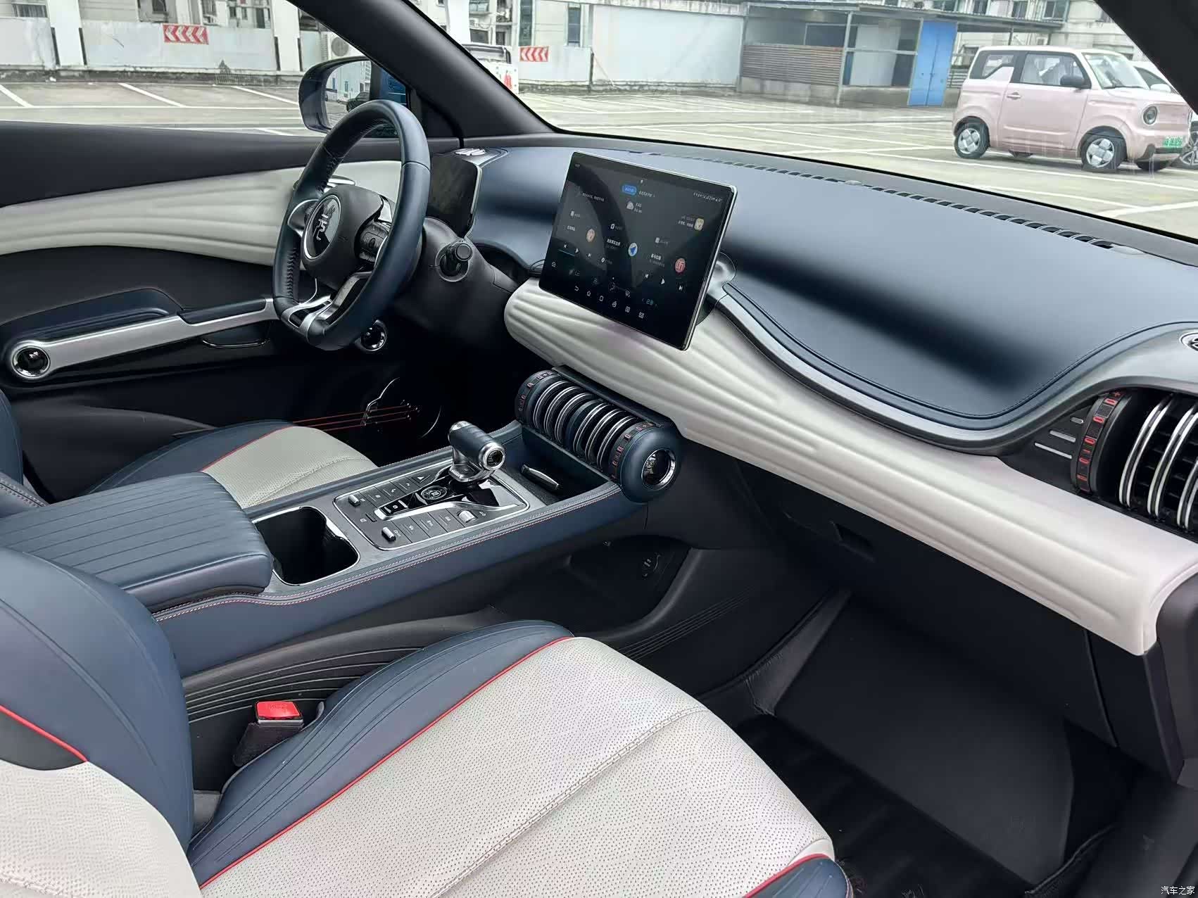 BYD Yuan, 2022 19