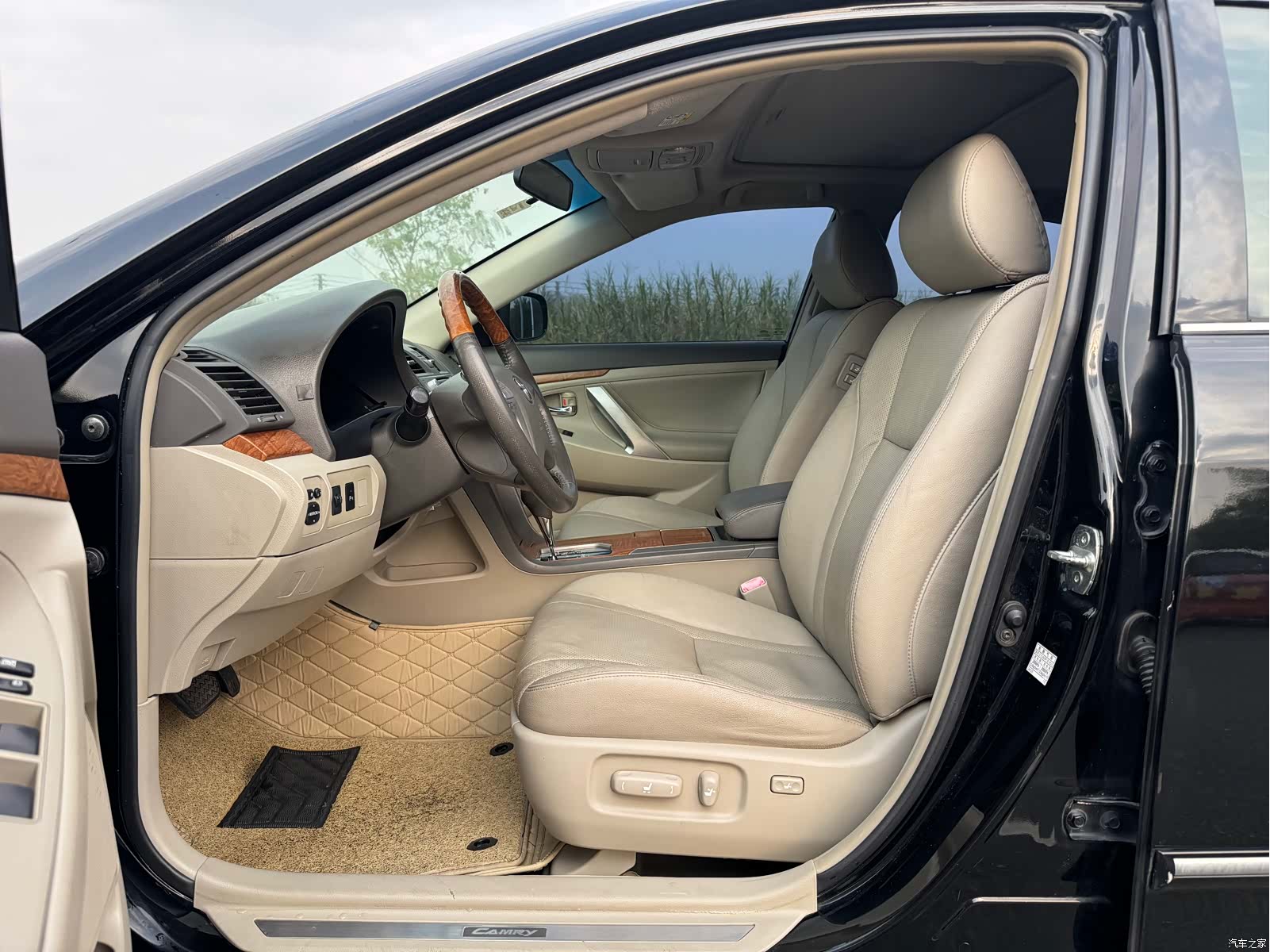Toyota Camry, 2011 все фото