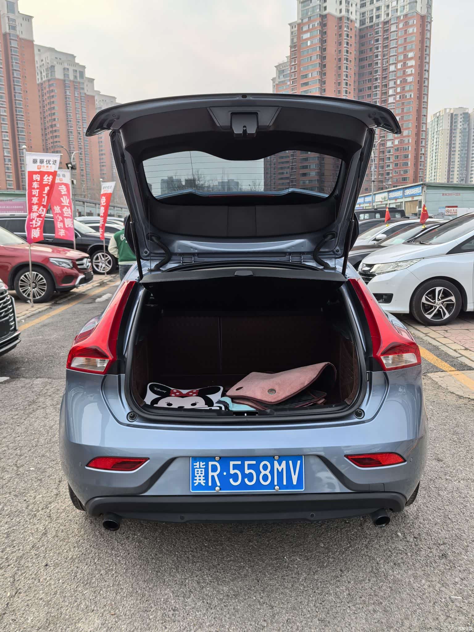Volvo V40, 2018 7