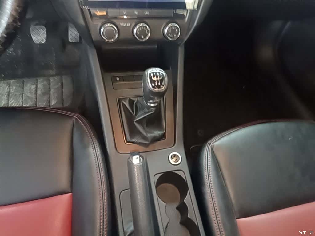 Skoda Octavia, 2018 14