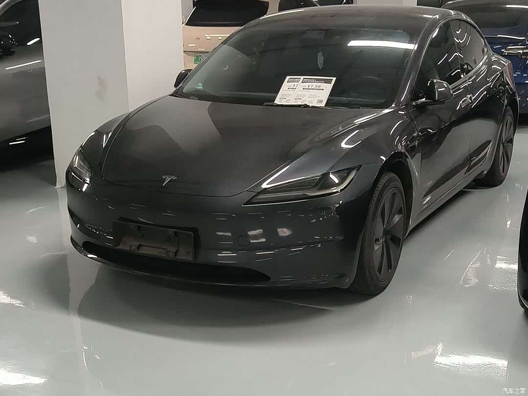 Tesla Model 3, 2024 14