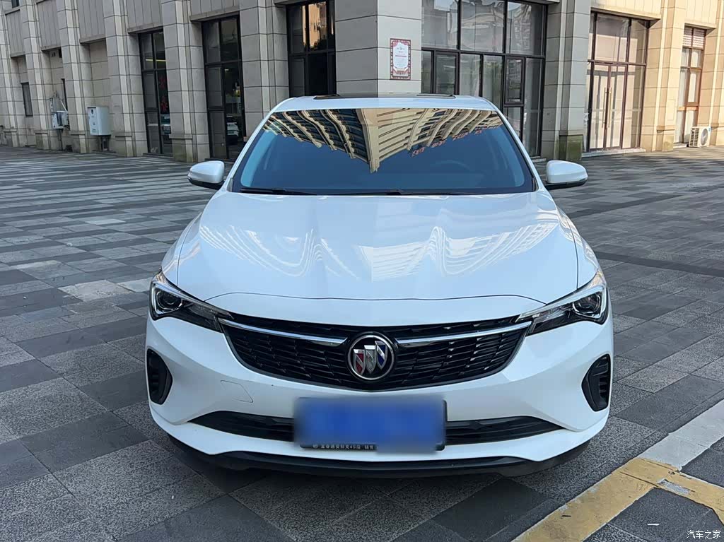 Buick Verano, 2022 25