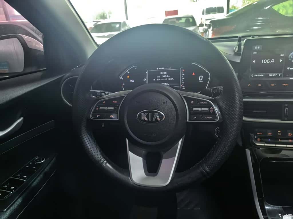 Kia K3, 2021 11
