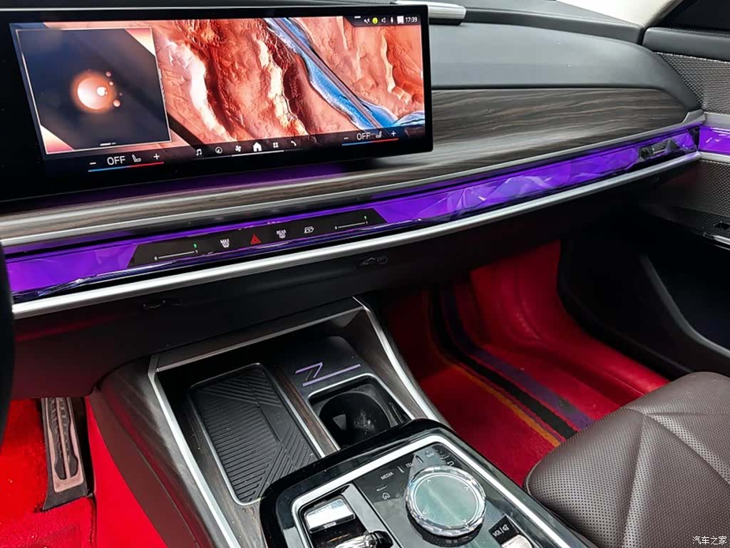 BMW 7 Series, 2023 24