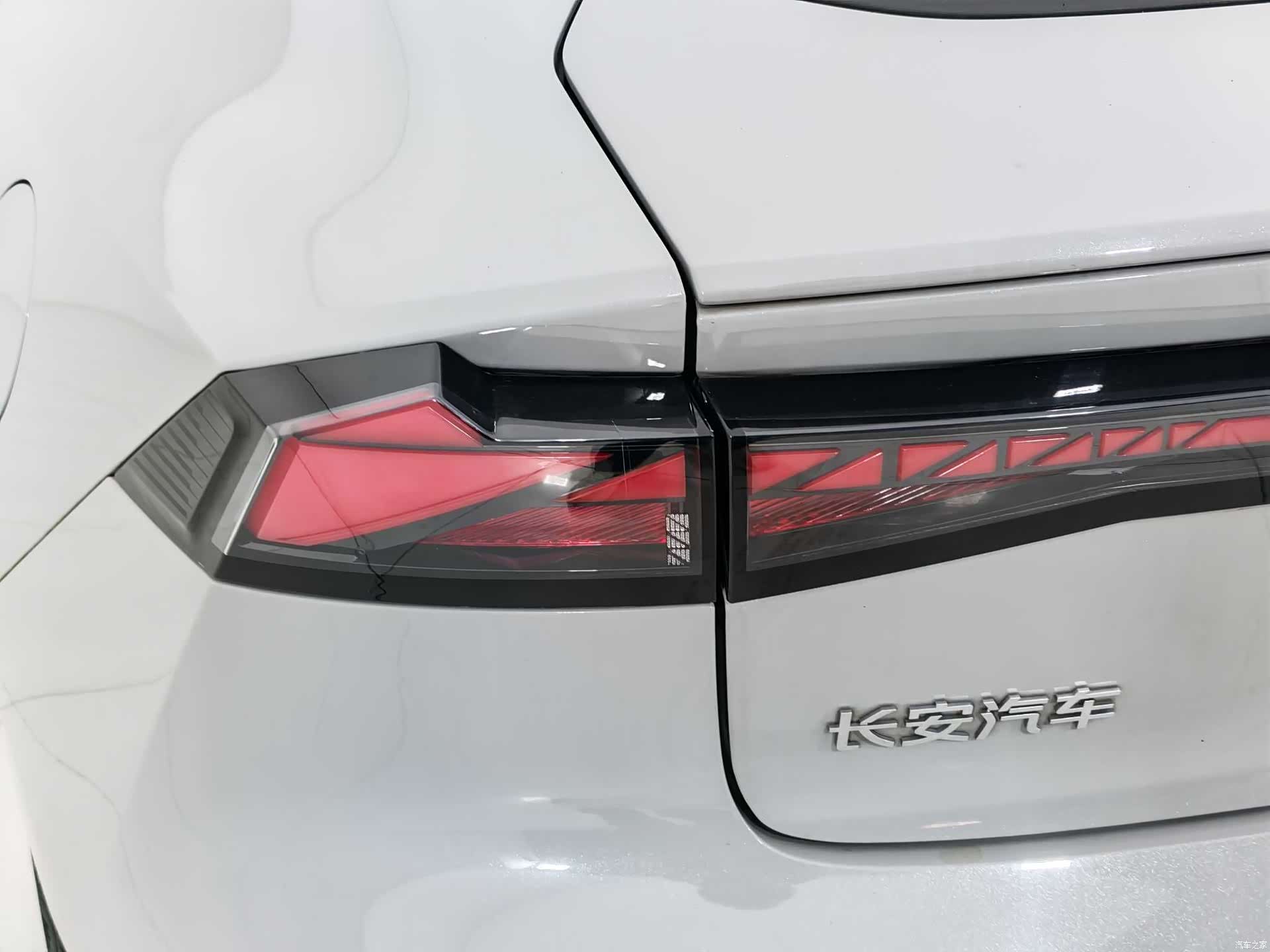 Changan UNI-V, 2023 11