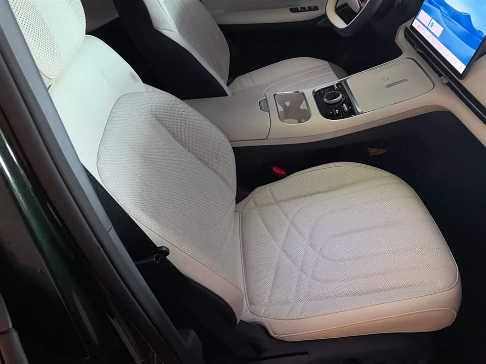 Geely Galaxy Galaxy Starship 7 EM-i