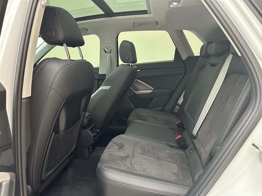 Audi Q3, 2023 15