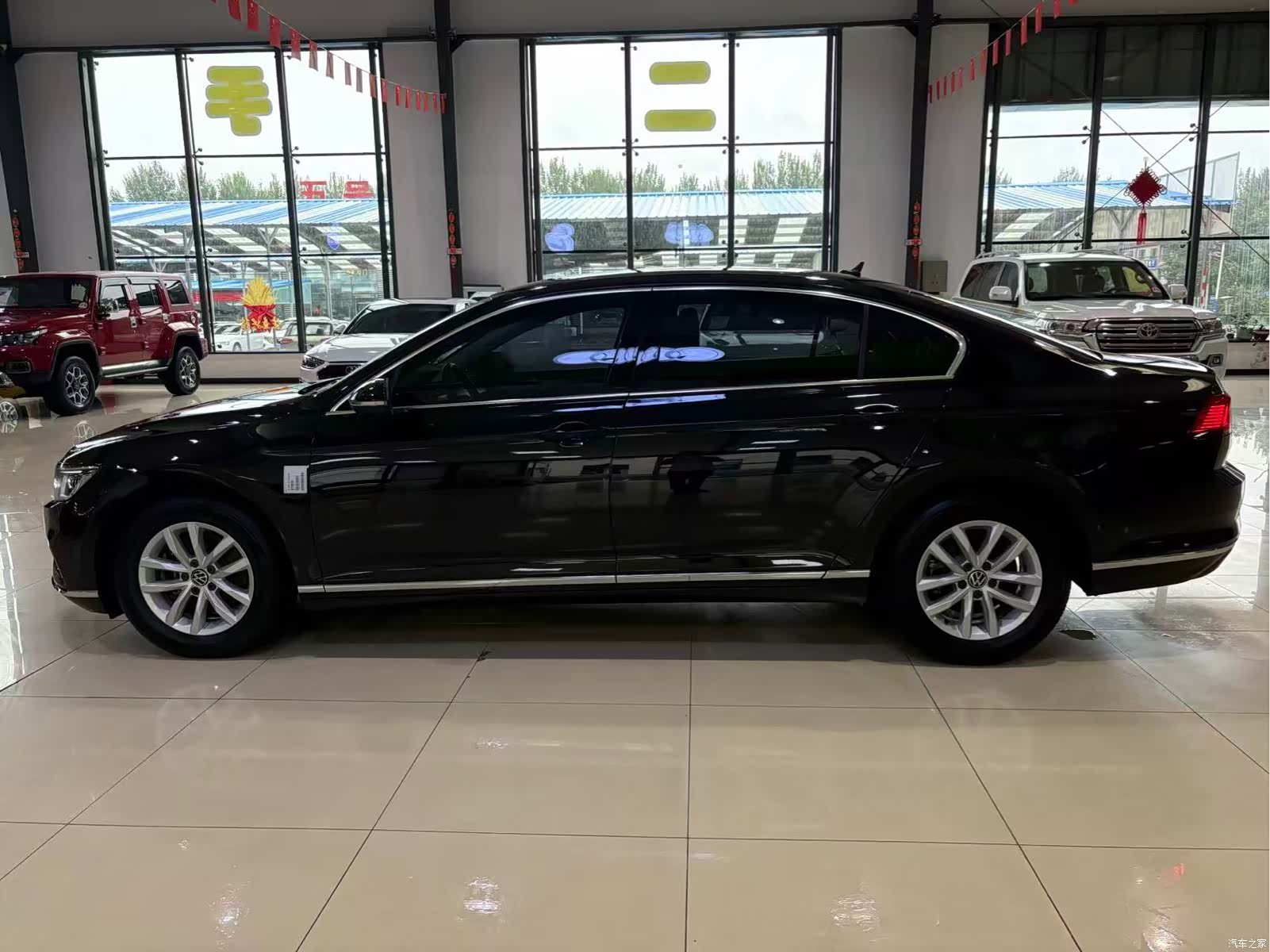 Volkswagen Magotan, 2021 10