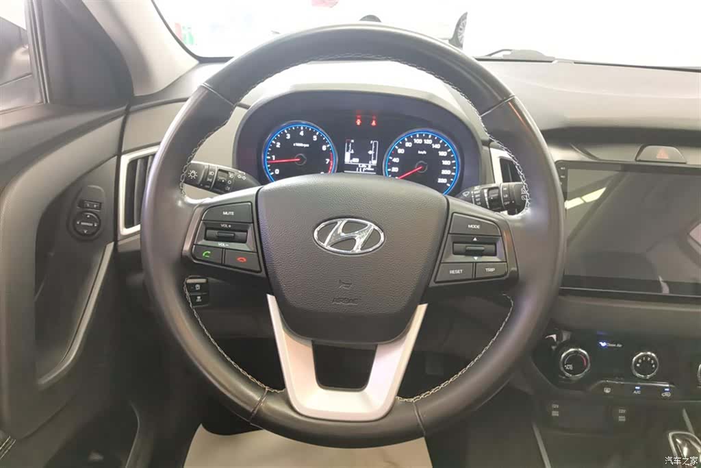 Hyundai ix25, 2018 15