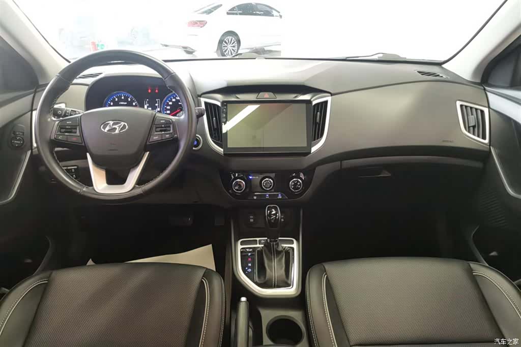 Hyundai ix25, 2018 12