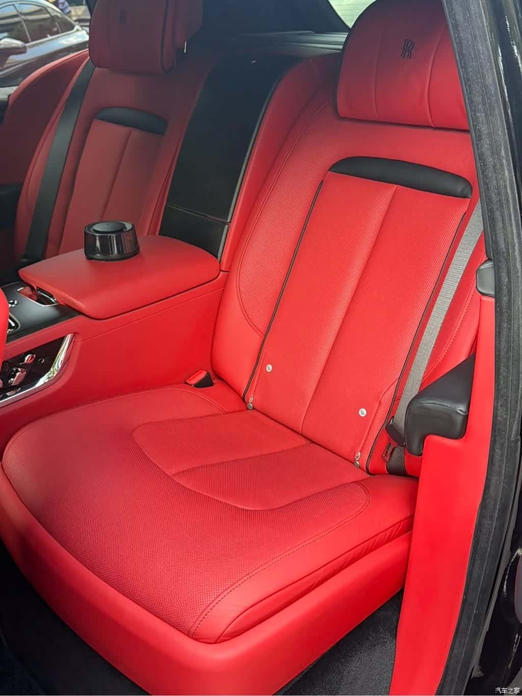 Rolls-Royce Cullinan, 2019 16