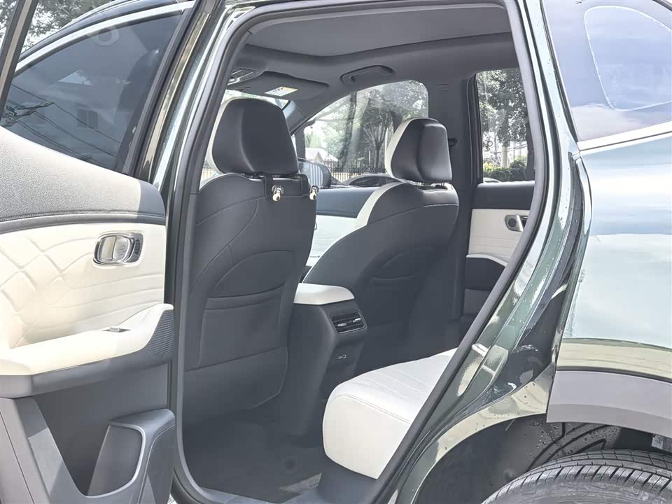 Geely Galaxy Galaxy Starship 7 EM-i