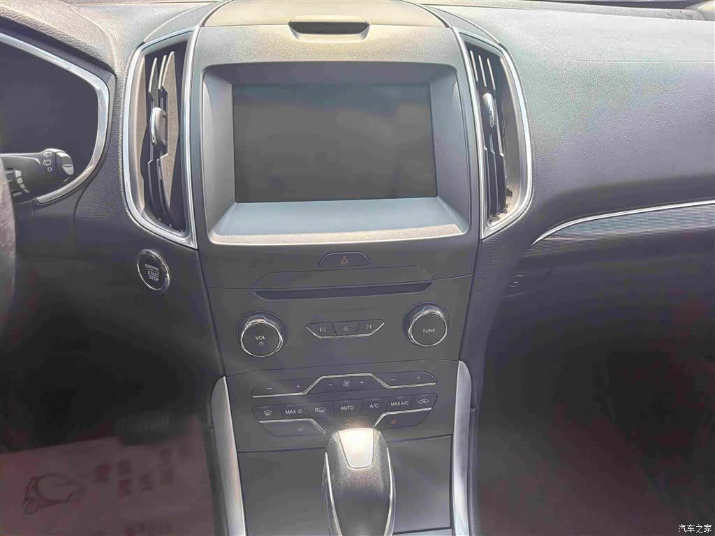 Ford Edge, 2016 12