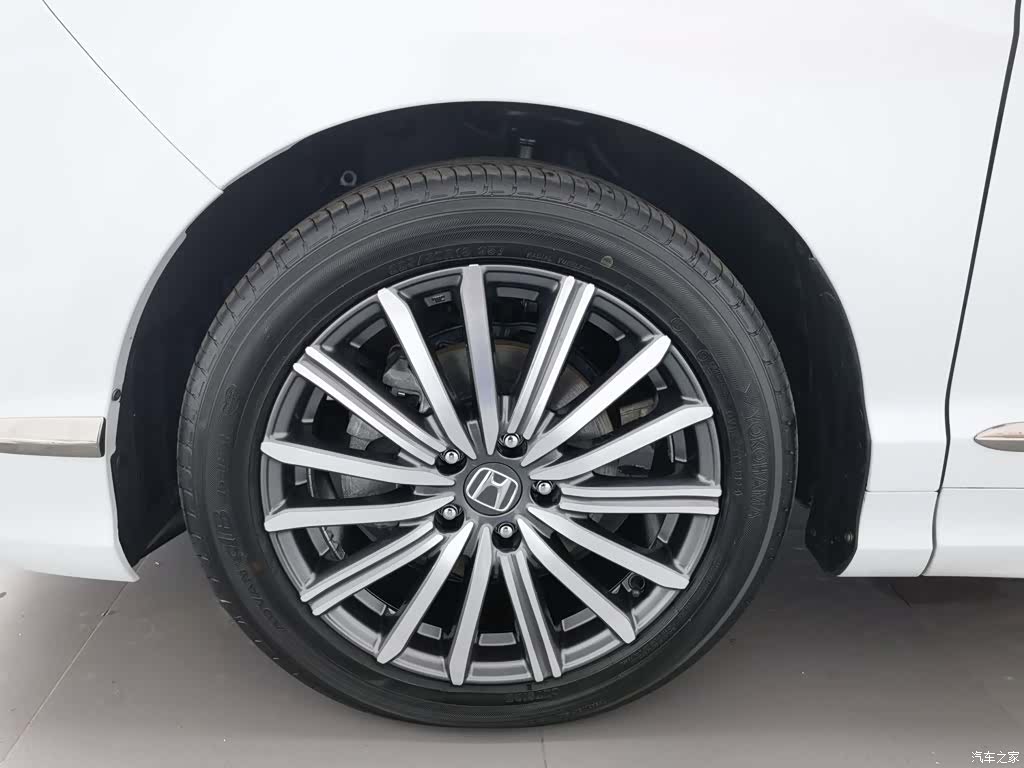 Honda Elysion, 2024 17