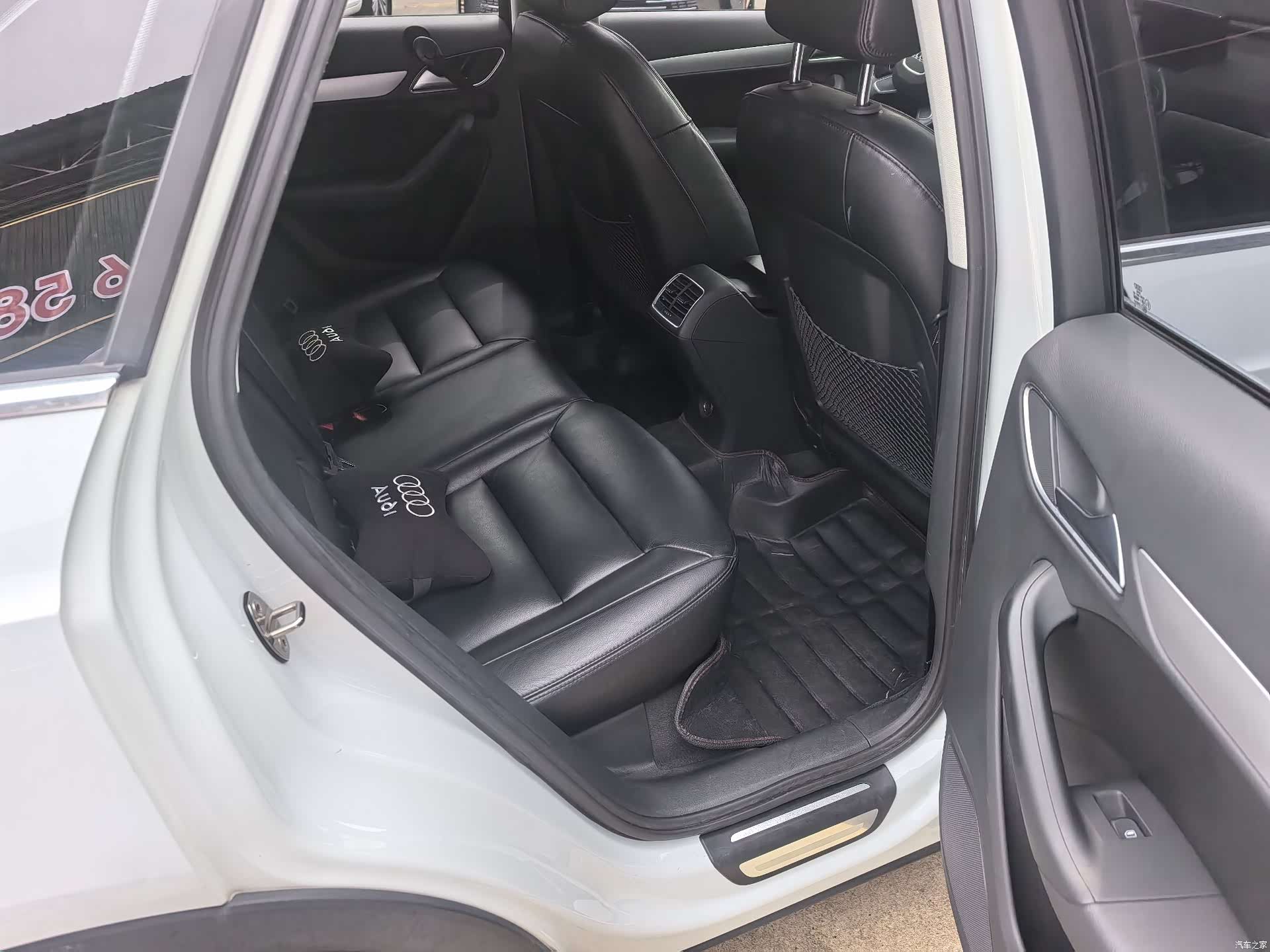 Audi Q3, 2016 10