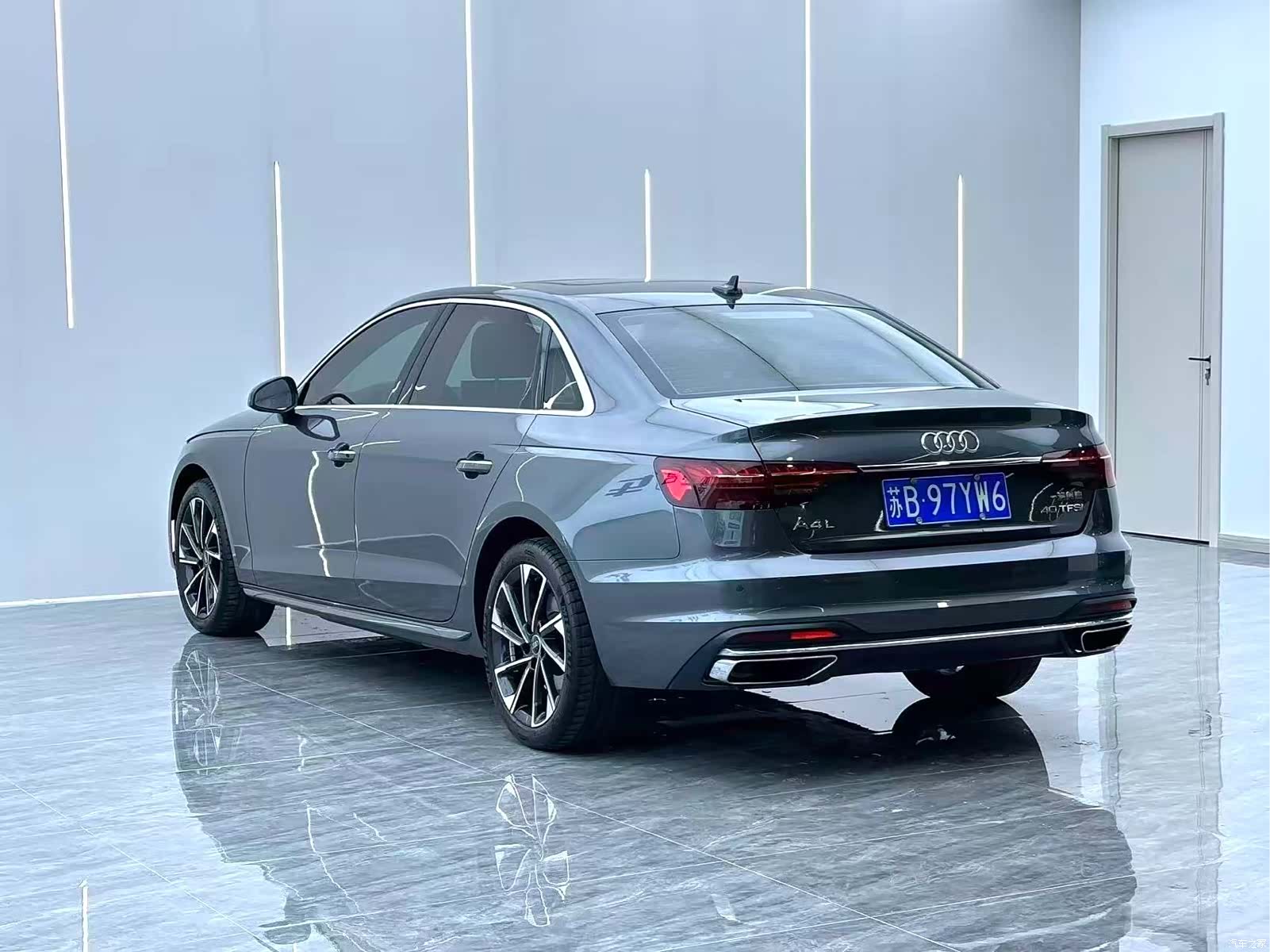 Audi A4L, 2023 14